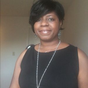 Meet your Posher, Robin